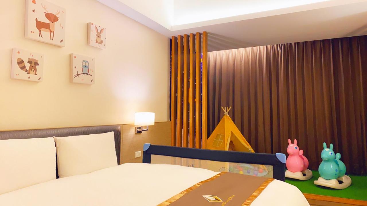 Tsun Huang Hotel Chiayi City Luaran gambar