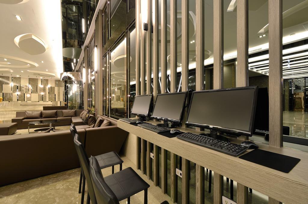 Tsun Huang Hotel Chiayi City Luaran gambar