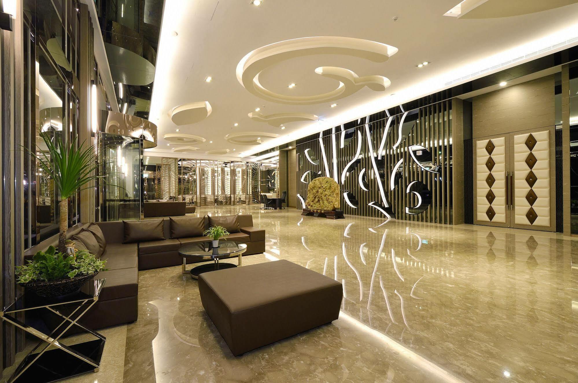 Tsun Huang Hotel Chiayi City Luaran gambar