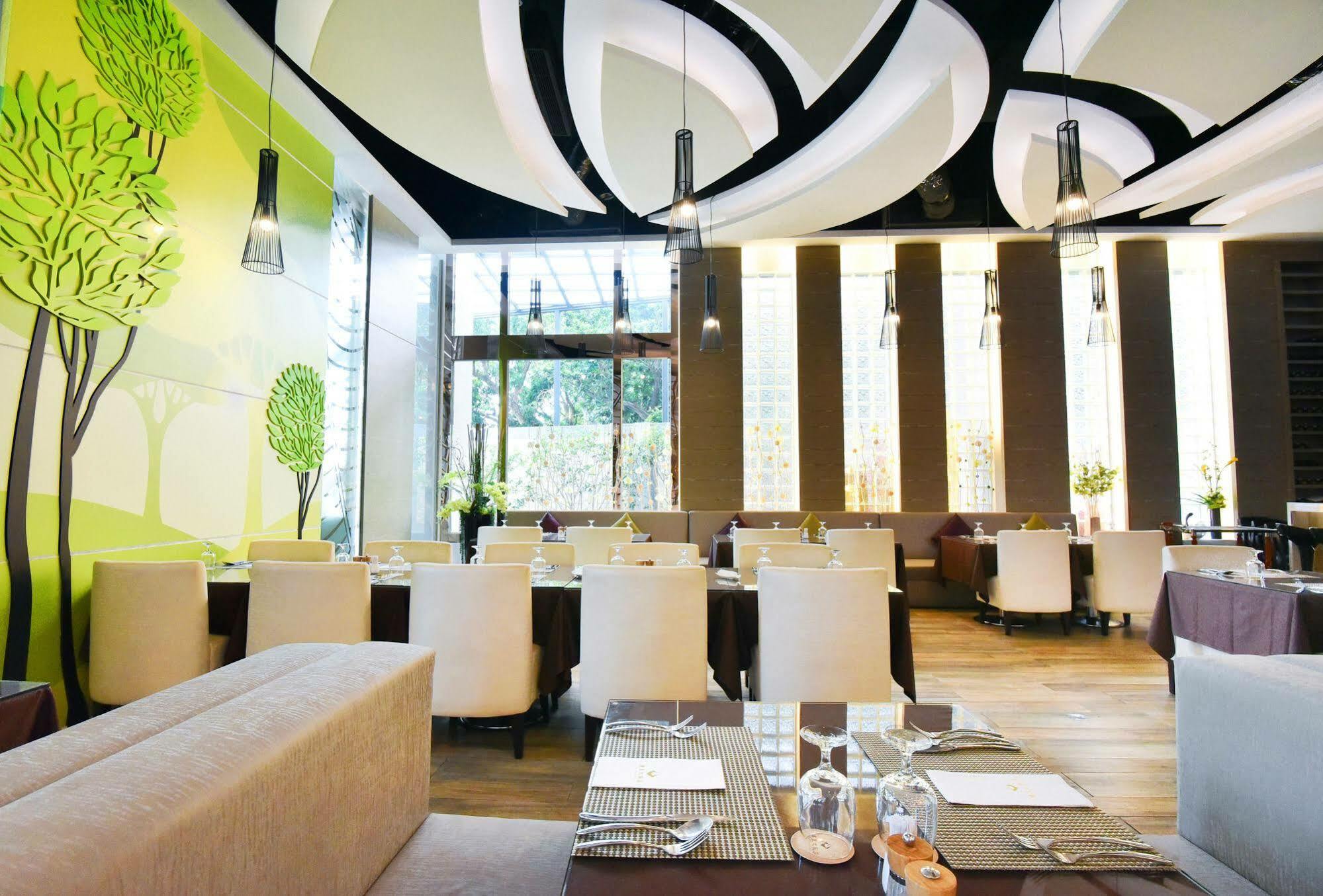 Tsun Huang Hotel Chiayi City Luaran gambar