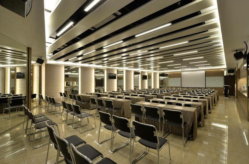 Tsun Huang Hotel Chiayi City Luaran gambar