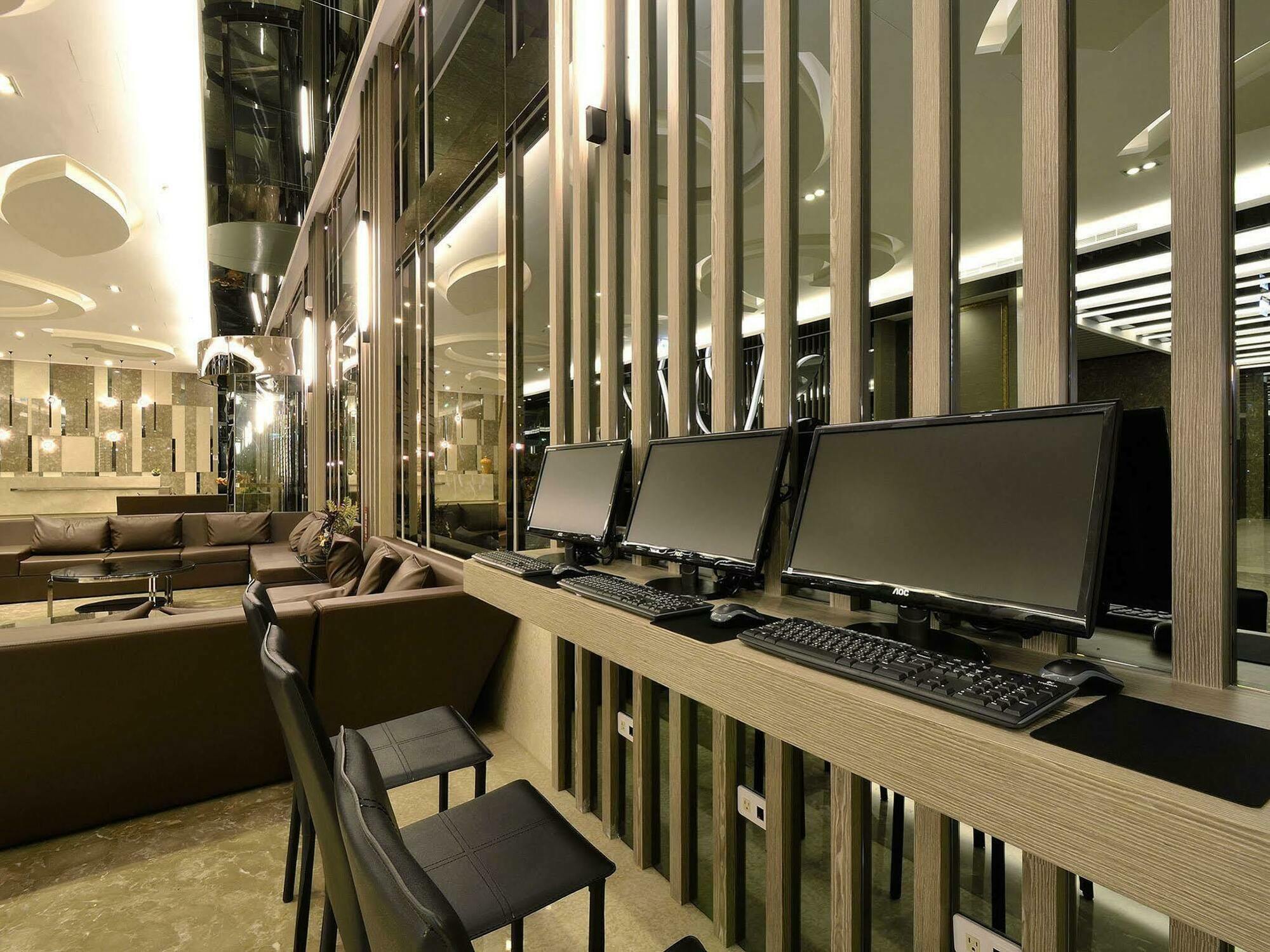 Tsun Huang Hotel Chiayi City Luaran gambar