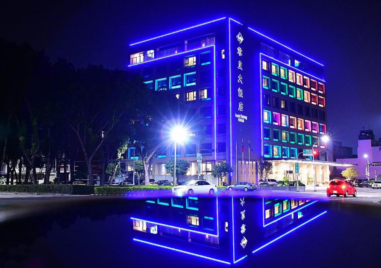 Tsun Huang Hotel Chiayi City Luaran gambar